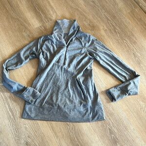Lululemon think fast pullover size 10